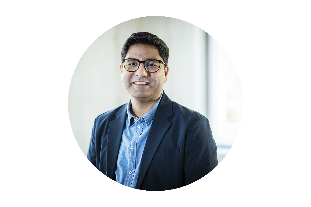 Portrait of a department head at ROTOP Pharmaka GmbH, radiopharmaceutical manufacturer in Dresden